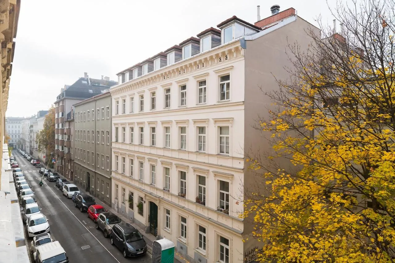 Διαμέρισμα Cozy Josefstadt By Welcome2Vienna